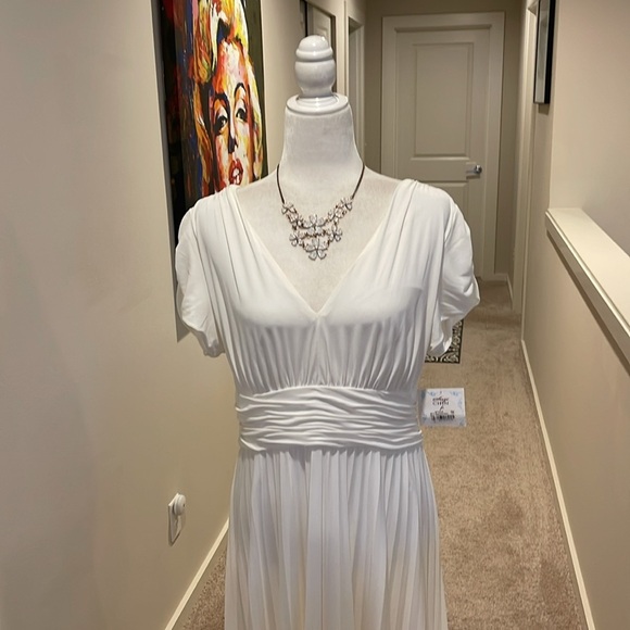 Suzi chin white dress - Picture 3 of 16